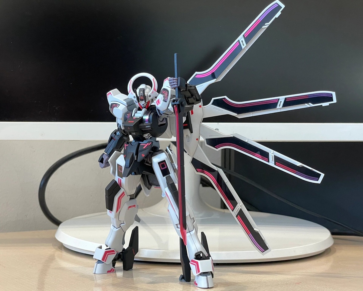 kinh-nghiem-chon-keo-dan-mo-hinh-gundam-2