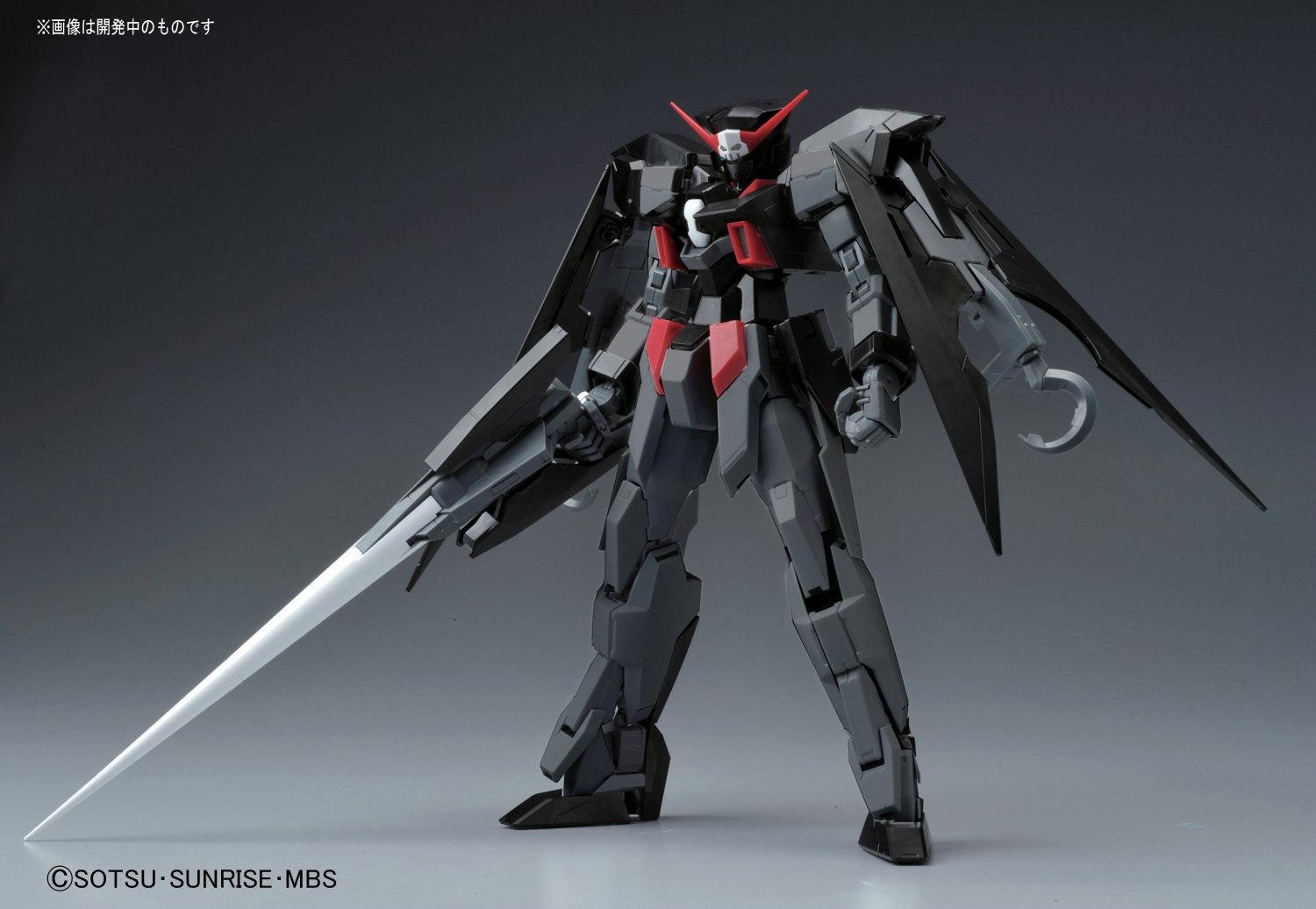 nen-mua-loai-dung-cu-mo-hinh-gundam-nao-2