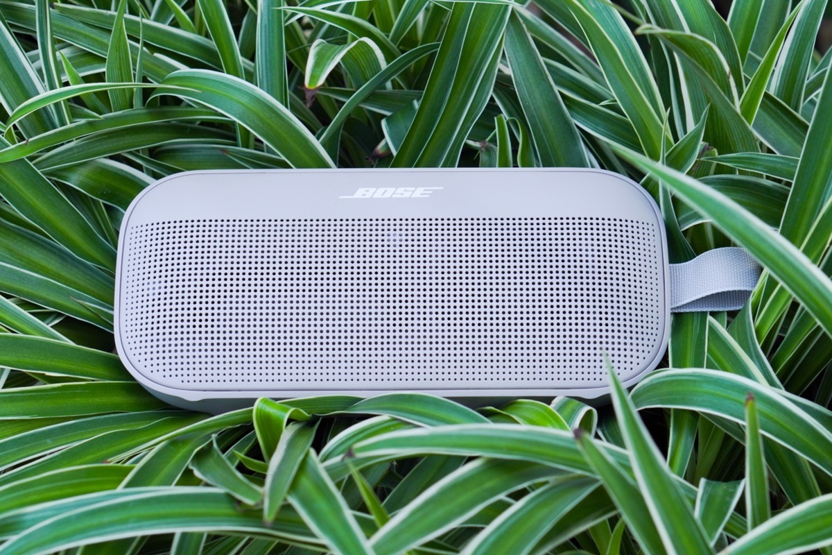 cac-dong-loa-bluetooth-bose-dang-duoc-yeu-thich-2