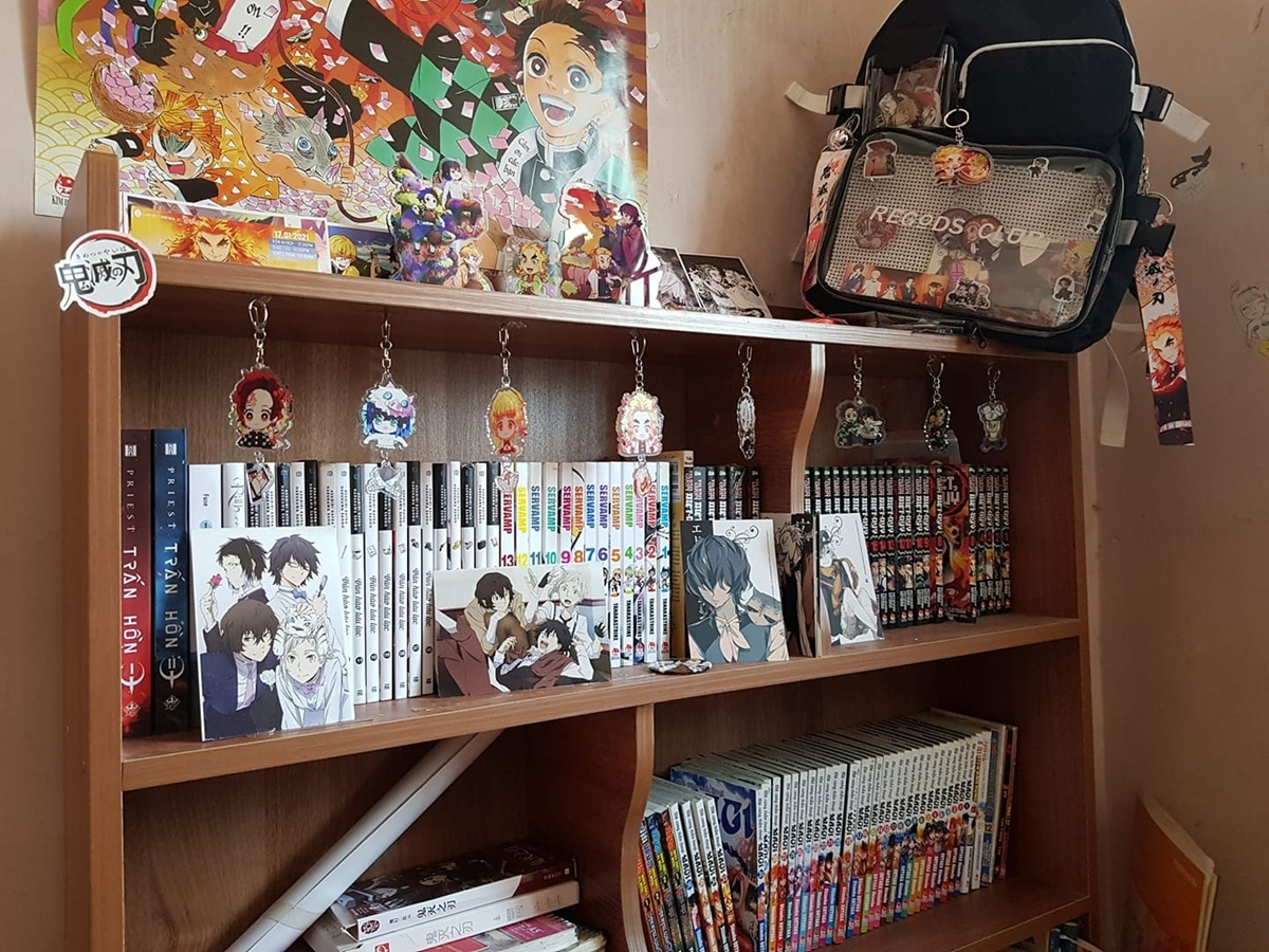 top-7-mon-trang-tri-phong-anime-5