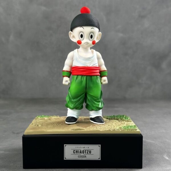 Mô Hình Dragon Ball Chiaotzu cao cấp dáng đứng có kệ